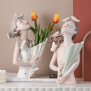 Escultura Boneca Decorativa Lilly Butterfly Flores Estatueta